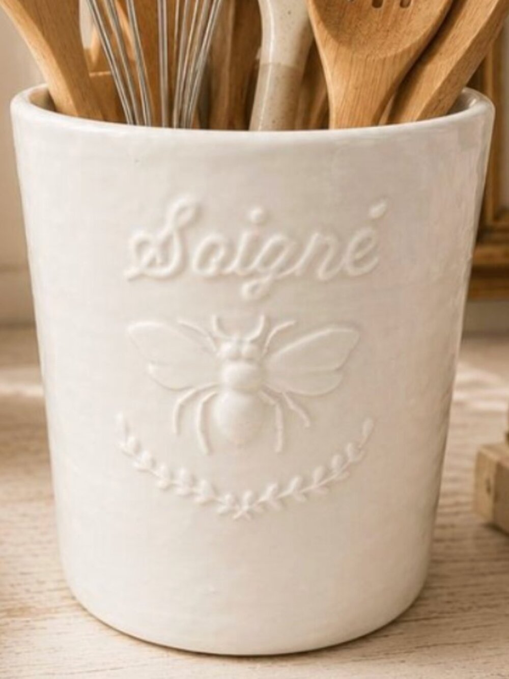 Charming Vintage White Ceramic Embossed Bee Crest Planter Cachepot